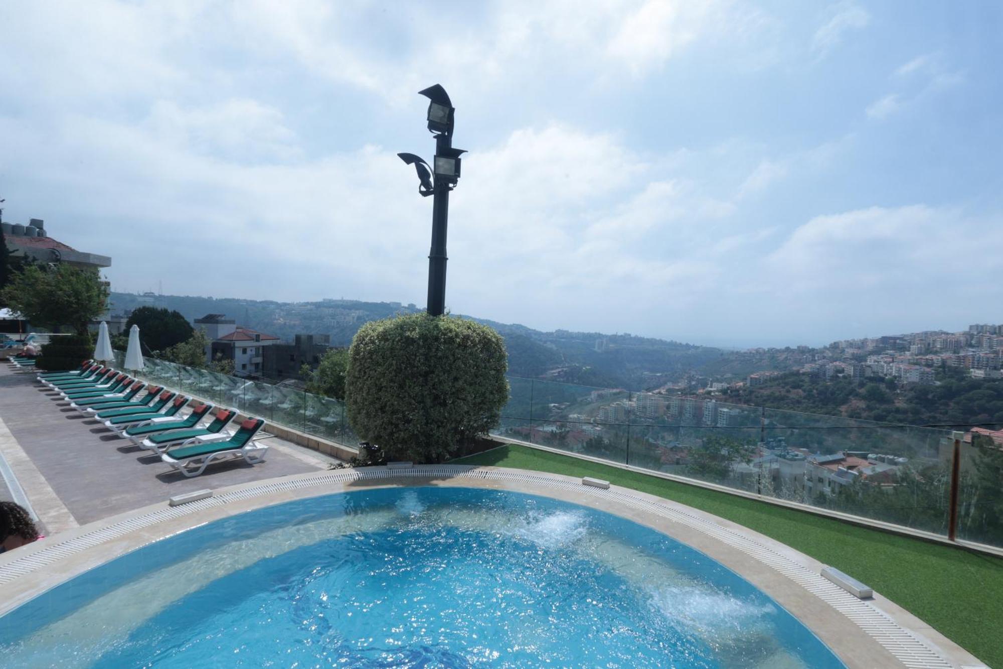Monteverde Hotel Beit Mery Exteriér fotografie